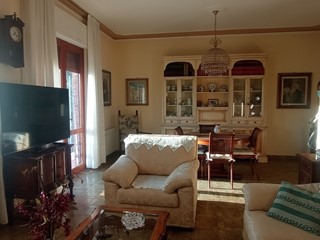 Casa Semi Indipendente in Vendita a Massarosa, 239'000€, 170 m²