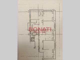 Appartamento in Vendita a La Spezia, zona Periferia Nord Ovest, 270'000€, 195 m²