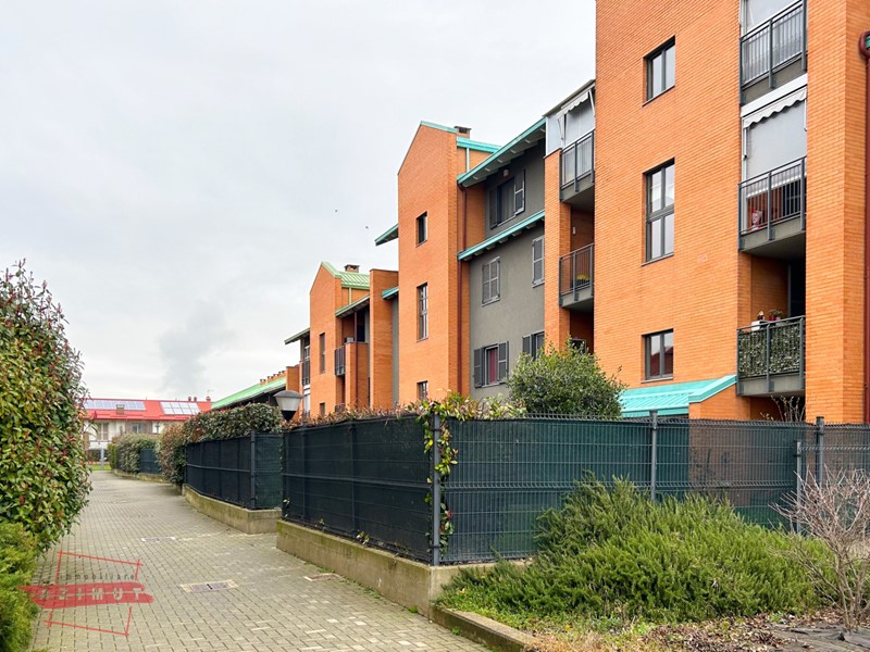 Quadrilocale in Vendita a Grugliasco, 259'000€, 106 m², con Box