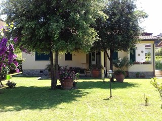 Villa in Vendita a Pietrasanta, 1'200'000€, 110 m²
