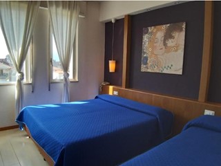 Attività commerciale in Vendita a Altopascio, 800'000€, 1422 m²