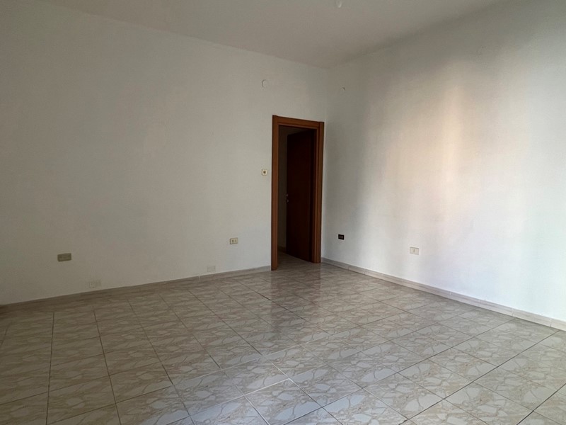 Bilocale in Vendita a Taranto, 49'000€, 72 m²