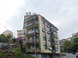 Appartamento in Vendita a Savona, 170'000€, 90 m²