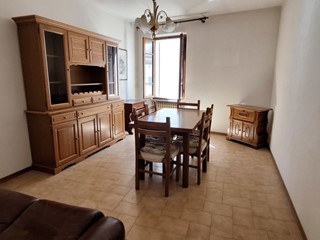 Appartamento in Vendita a Rapolano Terme, 93'000€, 110 m²