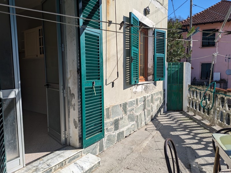 Appartamento in Vendita a Genova, 42'000€, 66 m²