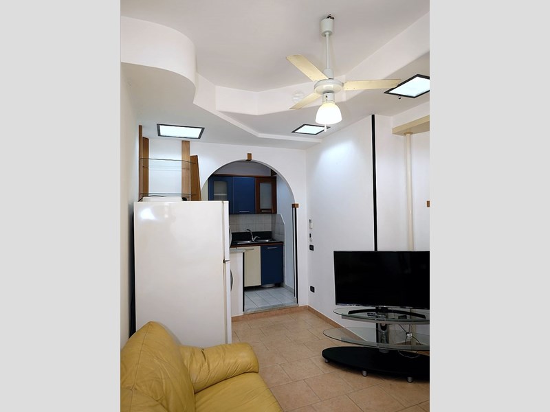 Monolocale in Affitto a Monreale, zona Molini, 480€, 62 m², arredato