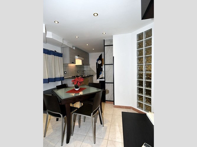 Trilocale in Affitto a Monreale, zona Molini Moro, 450€, 46 m², arredato