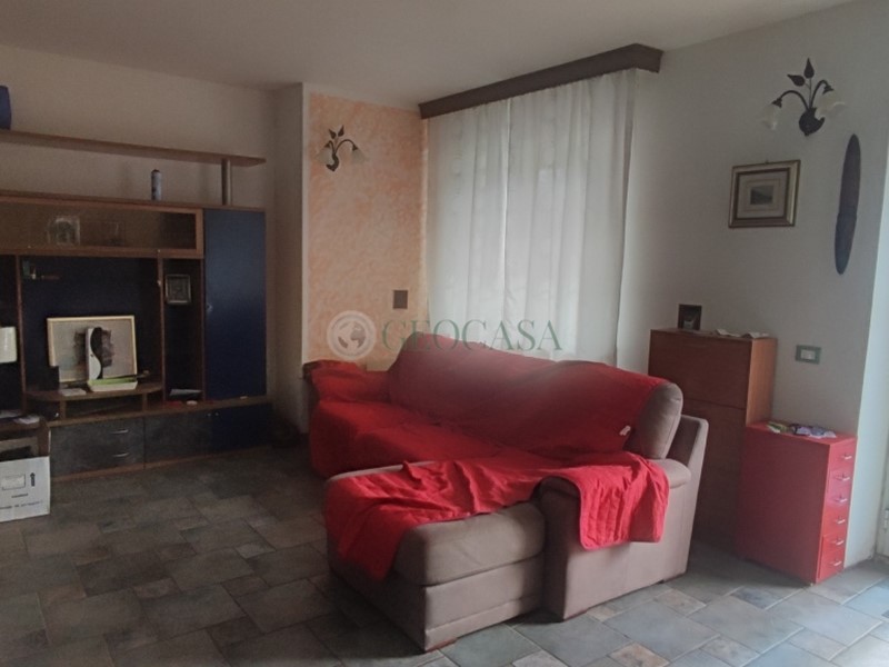 Appartamento in Vendita a Sarzana, zona Battifollo, 185'000€, 130 m²