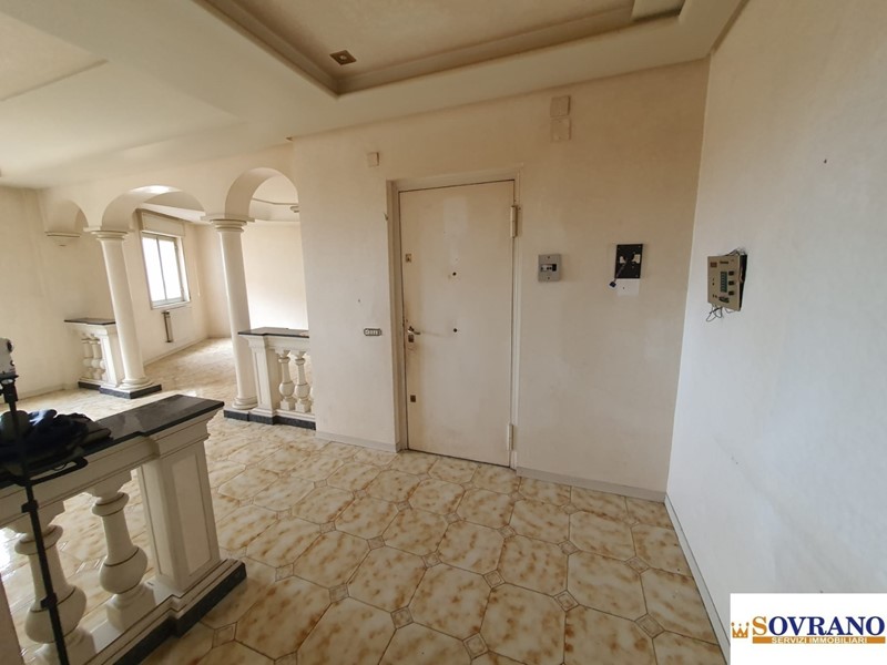 Appartamento in Vendita a Palermo, 195'000€, 169 m²