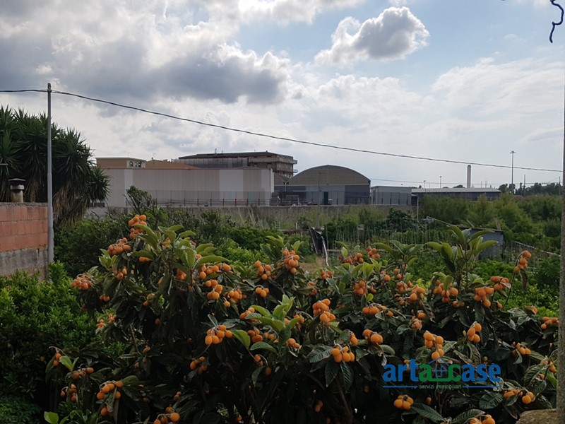 Appartamento in Vendita a San Pier Niceto, 63'000€, 170 m²