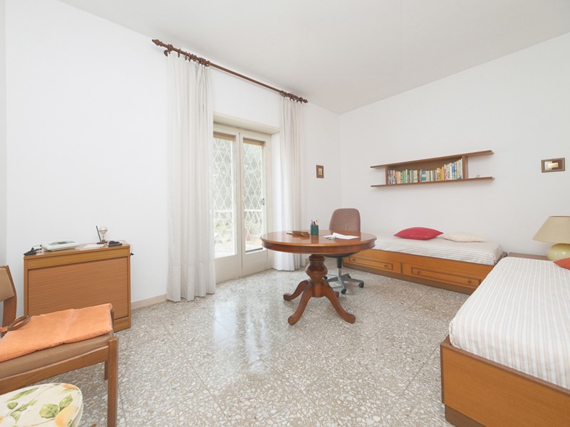 Quadrilocale in Vendita a Roma, 290'000€, 110 m², arredato