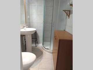 Stanza in Affitto a Porlezza, zona Tavordo , 17 m², arredato