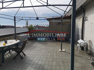 Trilocale in Vendita a Carrara, zona Marina di Carrara, 160'000€, 67 m²