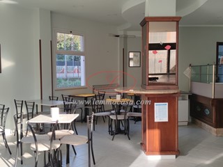 Immobile commerciale in Vendita a Diano Marina, 320'000€, 79 m², arredato