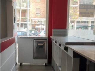 Immobile commerciale in Vendita a Forlì, 52'500€, 54 m²