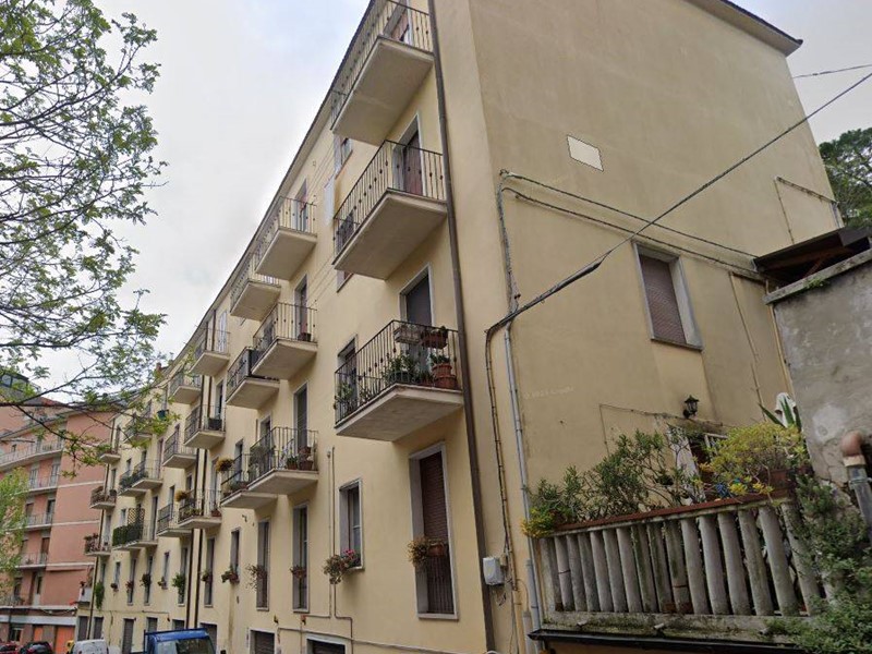 Appartamento in Vendita a Chieti, zona Via Liberazione, 93'000€, 95 m²