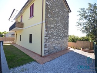 Casa Indipendente in Affitto a Seravezza, 9'000€, 100 m², arredato