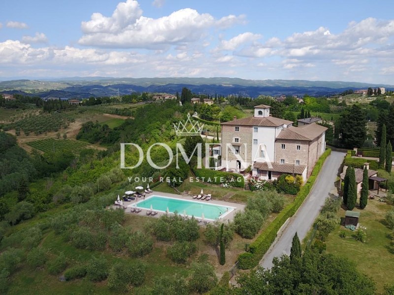 Bilocale in Vendita a San Gimignano, zona Casaglia, 285'000€, 78 m², arredato