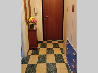 Trilocale in Vendita a Torino, zona Cenisia-Cit Turin , 150'000€, 70 m², arredato