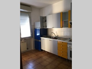 Appartamento in Vendita a La Spezia, zona MEGACINE, 195'000€, 110 m², arredato, con Box