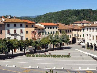 Immobile commerciale in Vendita a Barberino di Mugello, 55'000€, 35 m²