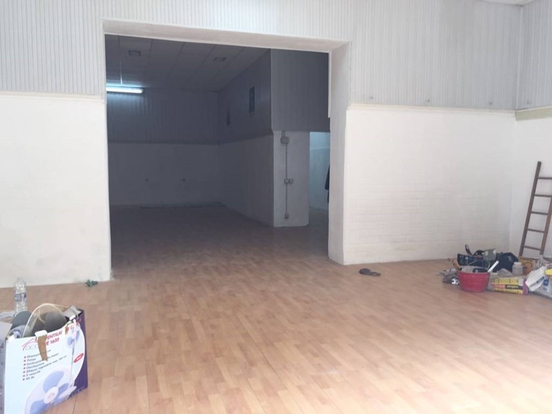 Immobile commerciale in Affitto a Sassari, 700€, 150 m²