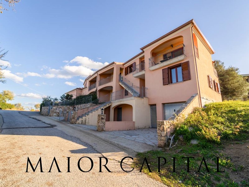 Villetta a schiera in Vendita a Budoni, zona Maiorca, 195'000€, 150 m², arredato