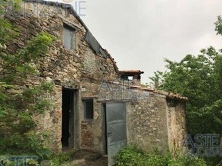 Casa Indipendente in Vendita a Pennabilli, 27'714&euro;, 200 m²