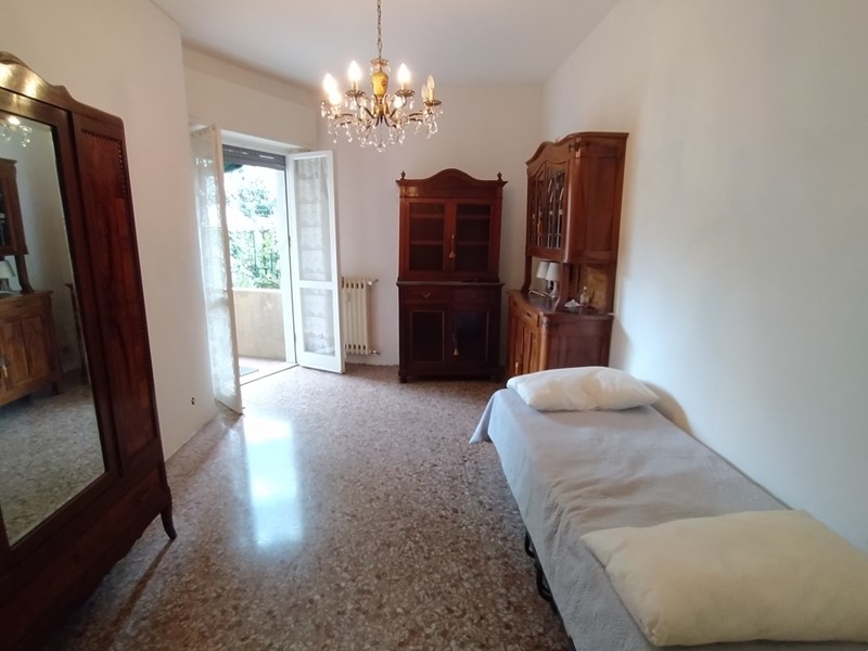 Quadrilocale in Vendita a Savona, zona VILLETTA, 250'000€, 100 m²