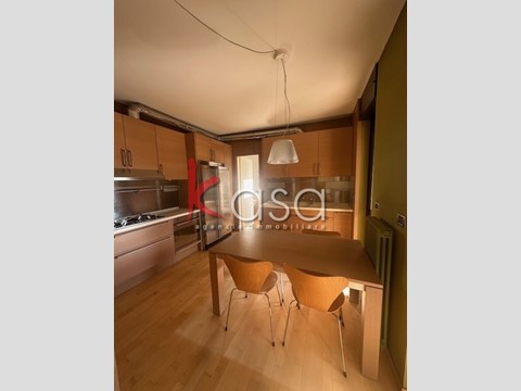 Appartamento in Vendita a Arzignano, 390'000€, 267 m², con Box