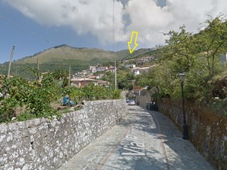 Casa Semi Indipendente in Vendita a Serramezzana, 115'000€, 130 m²