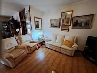 Appartamento in Vendita a Peccioli, 148'000€, 140 m², arredato