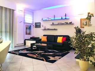 Appartamento in Vendita a Massa, zona Marina di Massa, 470'000€, 160 m², arredato