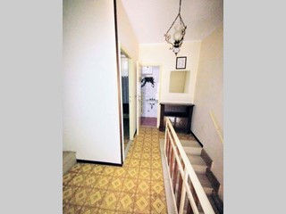 Appartamento in Vendita a Tagliacozzo, 42'000€, 85 m²