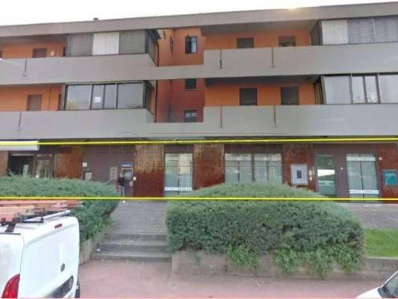 Immobile commerciale in Vendita a Arzignano, 495'000€, 571 m²
