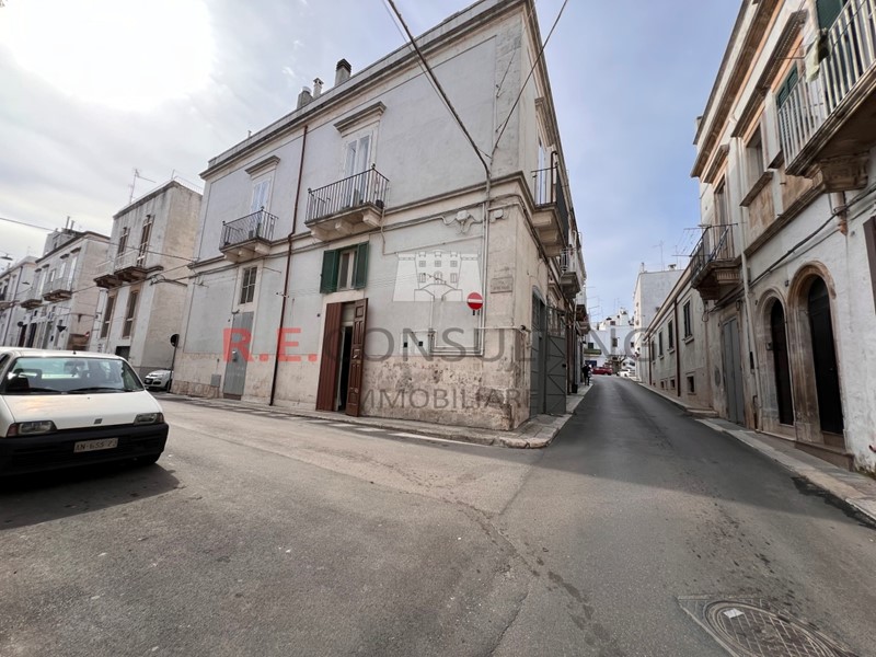 Casa Indipendente in Vendita a Martina Franca, 75'000€, 89 m²