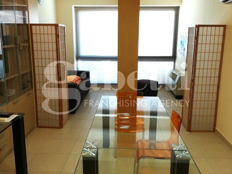 Ufficio in Vendita a Follonica, 115'000€, 40 m², arredato