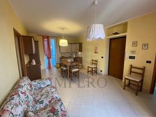 Trilocale in Vendita a Ventimiglia, zona Roverino, 145'000€, 68 m²