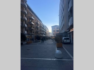 Capannone in Affitto a Pescara, zona Piazza Salotto, 5'000€, 130 m²