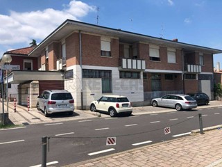 Immobile commerciale in Vendita a Torri di Quartesolo, 660'000&euro;, 755 m²