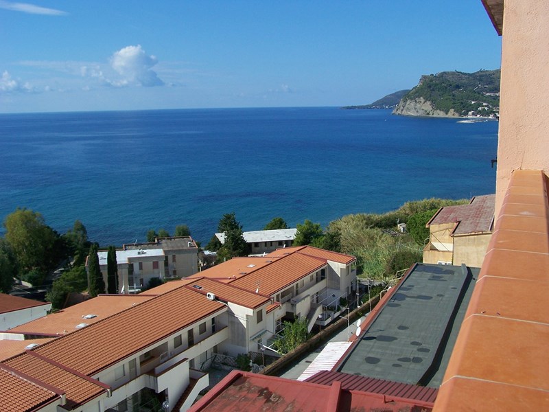 Quadrilocale in Vendita a Montecorice, zona Capitello, 190'000€, 75 m²