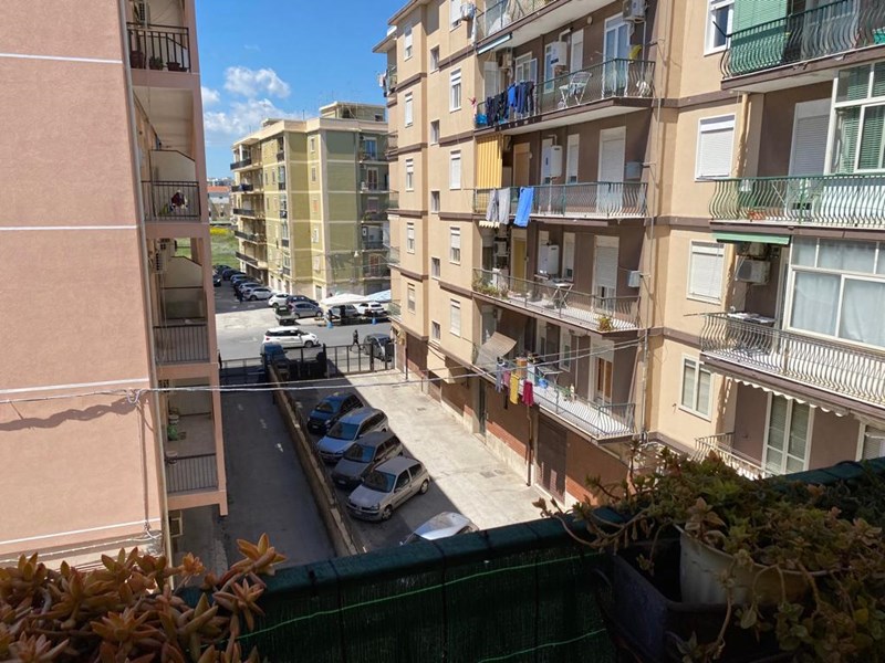 Appartamento in Vendita a Siracusa, zona Bosco Minniti, 105&euro;