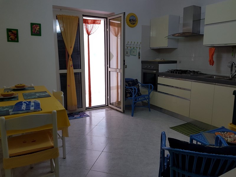 Appartamento in Vendita a Montecorice, zona Centro, 130'000€, 75 m²