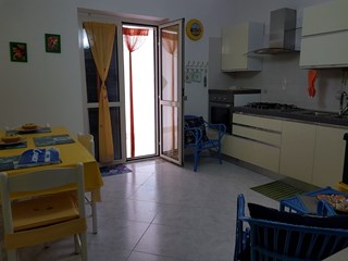 Appartamento in Vendita a Montecorice, zona Centro, 130'000€, 75 m²