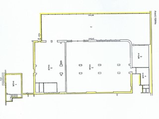 Capannone in Vendita a Massa, 480'000€, 960 m²