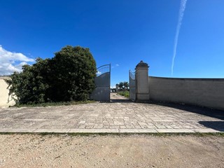 Terreno agricolo in Vendita a Sava, 230'000€, 30000 m²