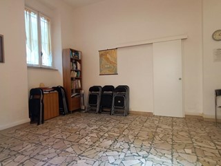 Magazzino in Vendita a Pontedera, 35'000€, 25 m²