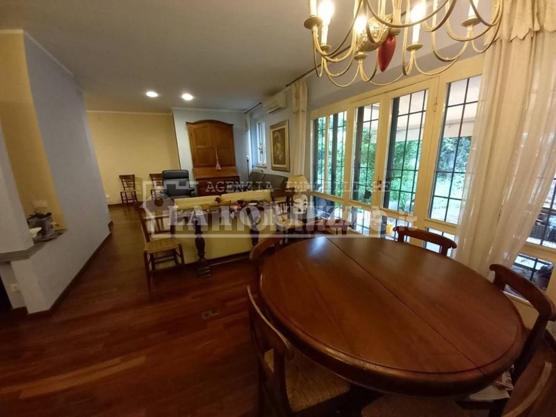 Casa Indipendente in Vendita a Pisa, 445'000€, 180 m²