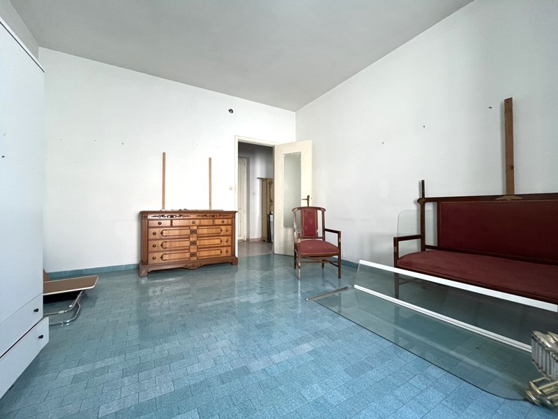 Trilocale in Vendita a Catanzaro, zona Pontegrande, 45'000&euro;, 110 m²