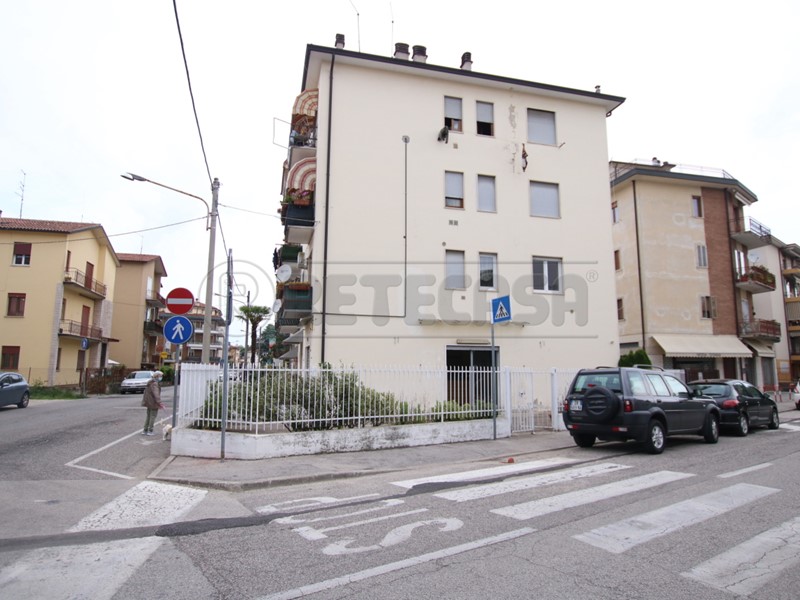 Immobile commerciale in Vendita a Vicenza, 65'000€, 55 m²